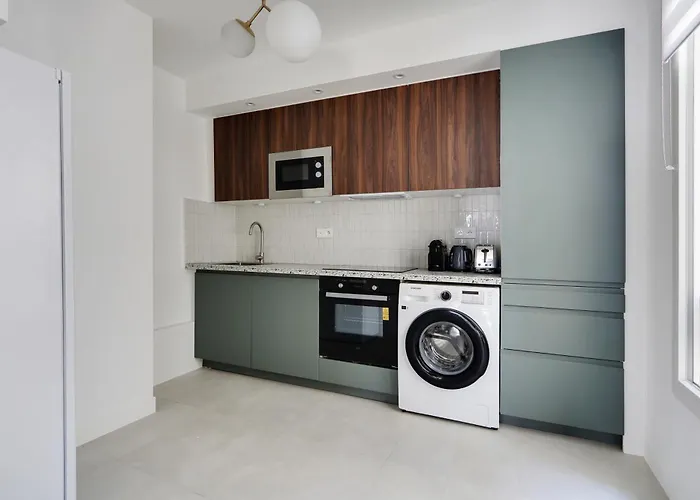 Pick A Flat's In Saint-martin - Rue Du Faubourg Saint-martin * Paris